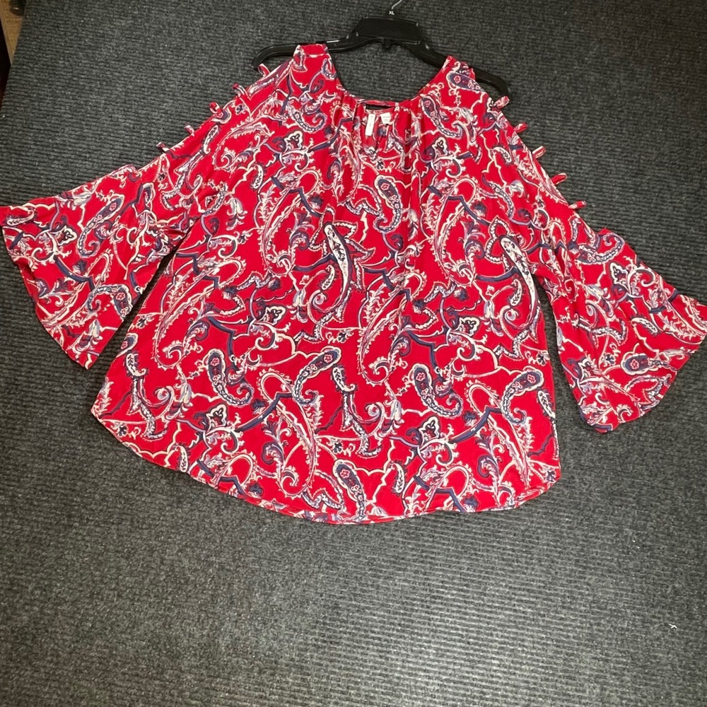 EST. 1946‎ Red Paisley Cold Shoulder Bell Sleeve Blouse Top 14/16W